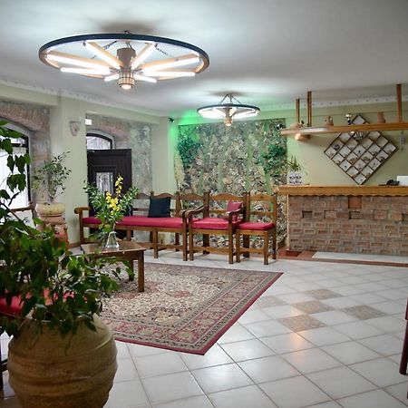 Blue Star 2 Hotel Pyrgi Thermis Bagian luar foto
